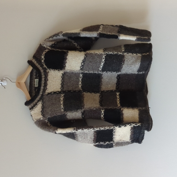 Alma Sweaters - Vintage handmade 100% Wool patchwork knit sweater